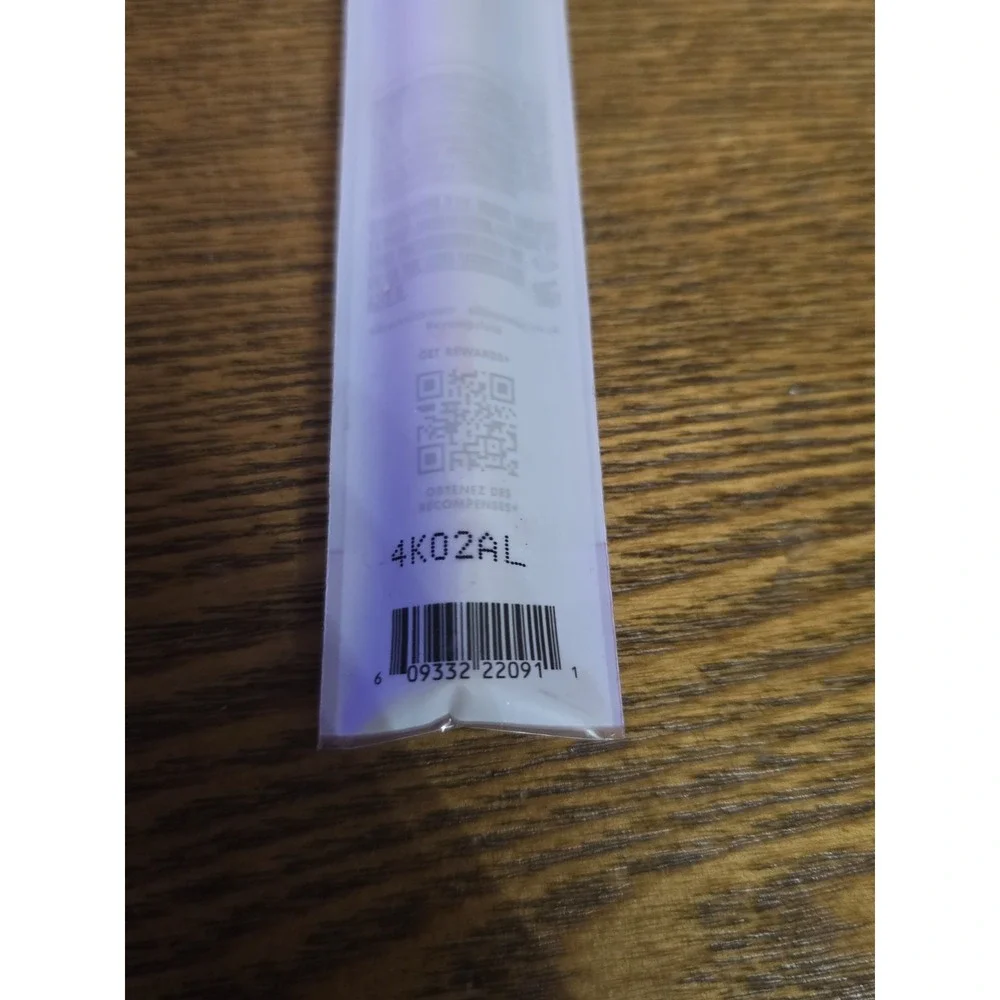 e.l.f. Cream Glide Lip Liner, Highly-Pigmented Pencil For Shaping & Sculpting Li